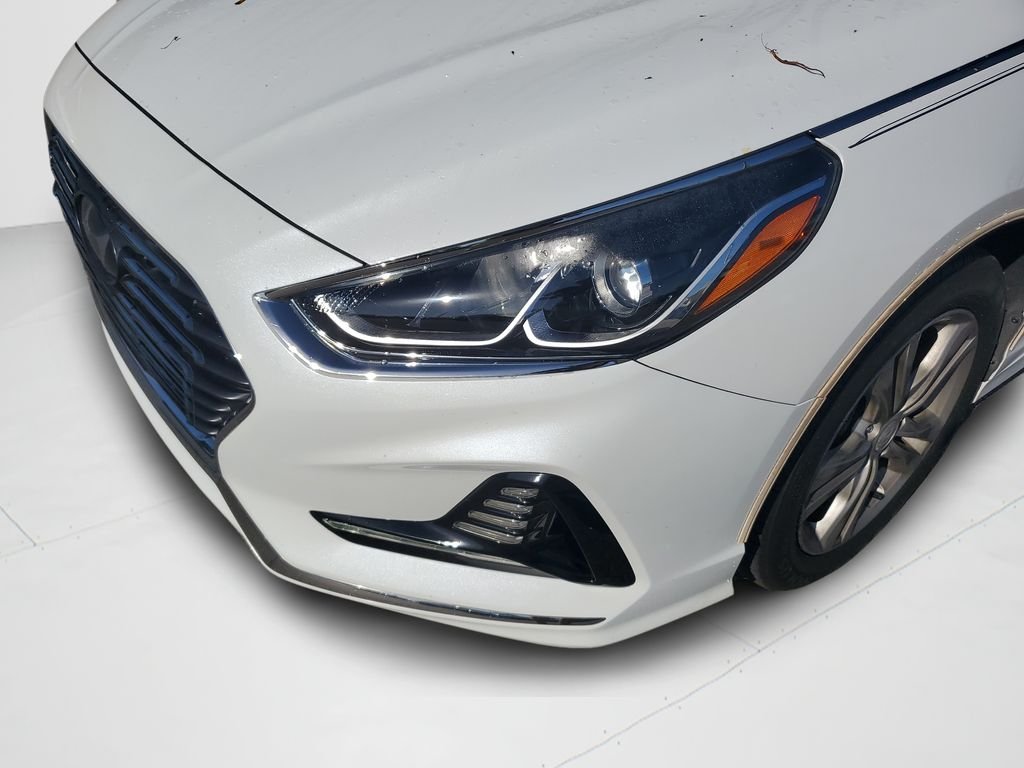 Used 2018 White Hyundai SEL image 23