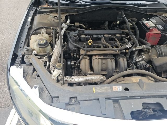 Used 2010 Black Ford SE image 20