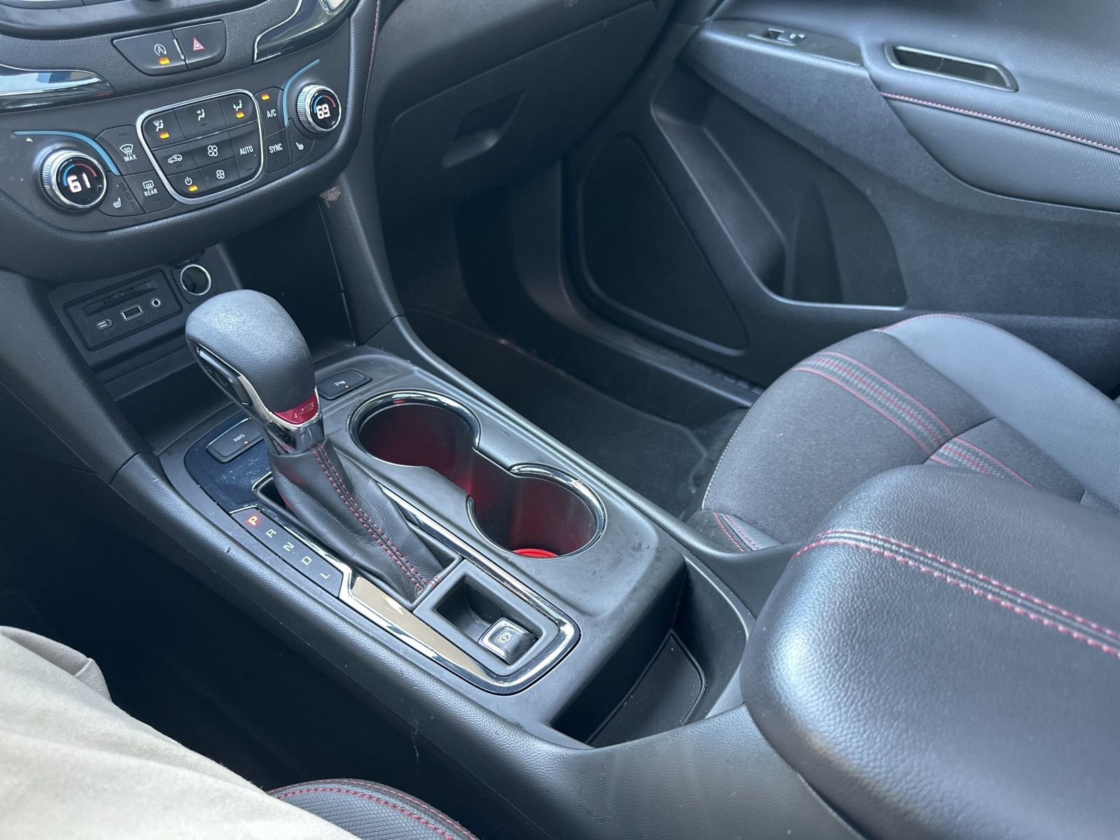 Used 2024 Lakeshore Blue Metallic Chevrolet RS with Safety and Technology Package - Panoramic Sunroof image 27