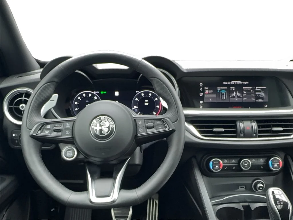 2025 Alfa Romeo Stelvio Base - Photo 43