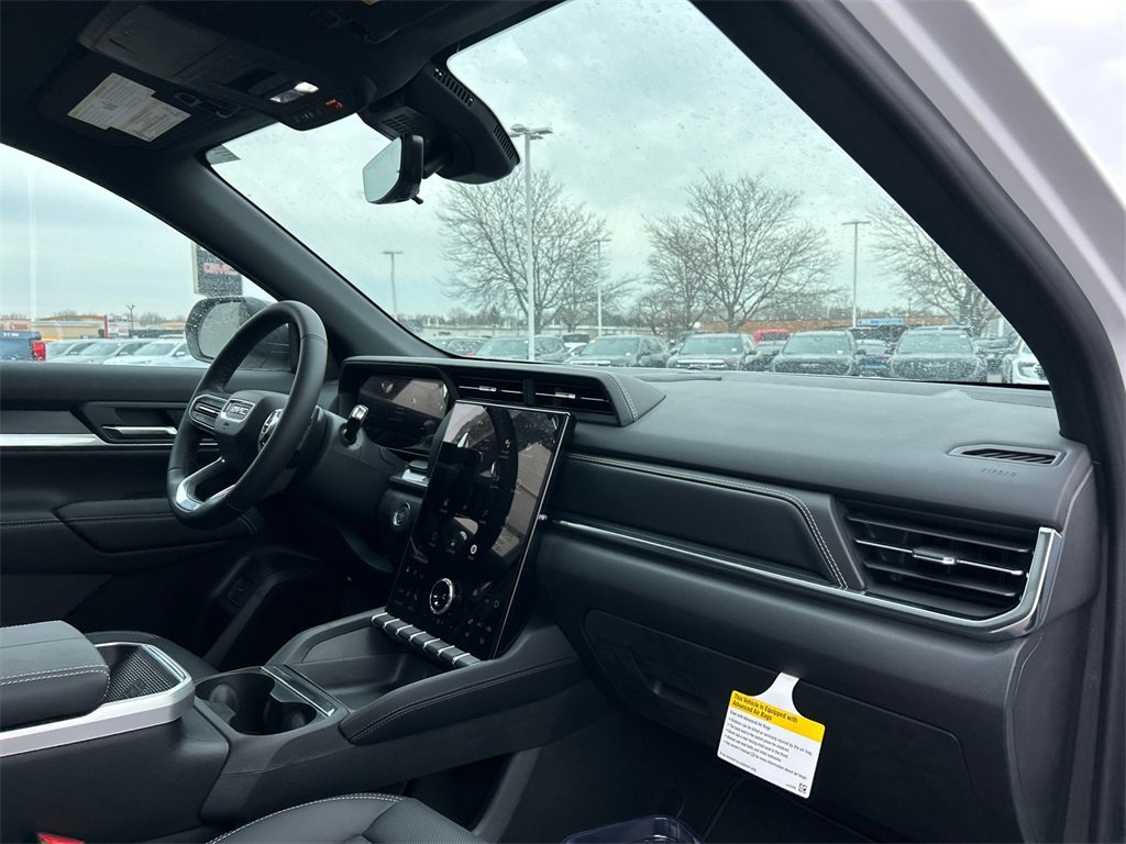 2026 GMC TERRAIN - Image 36