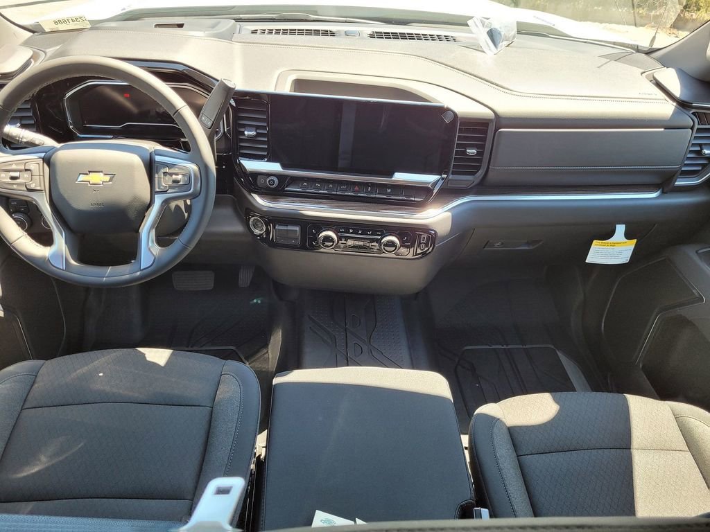 2025 Chevrolet Silverado 1500 LT - Photo 8