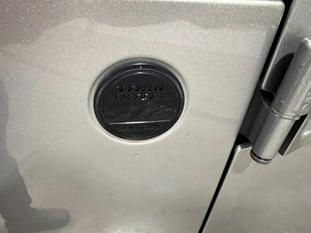 Used 2020 Billet Silver Metallic Clearcoat Jeep Willys image 10