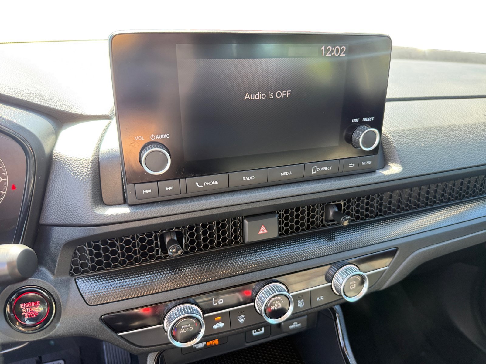 2024 Honda CR-V LX - Photo 12