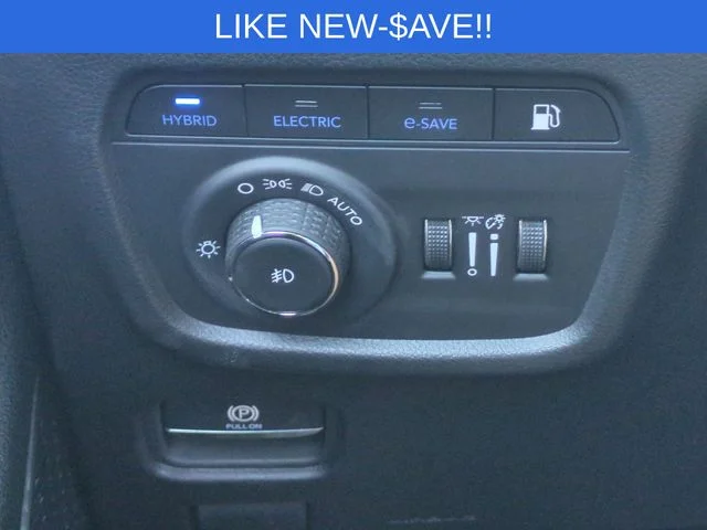 Used 2025 Silver Jeep Trailhawk 4xe image 19