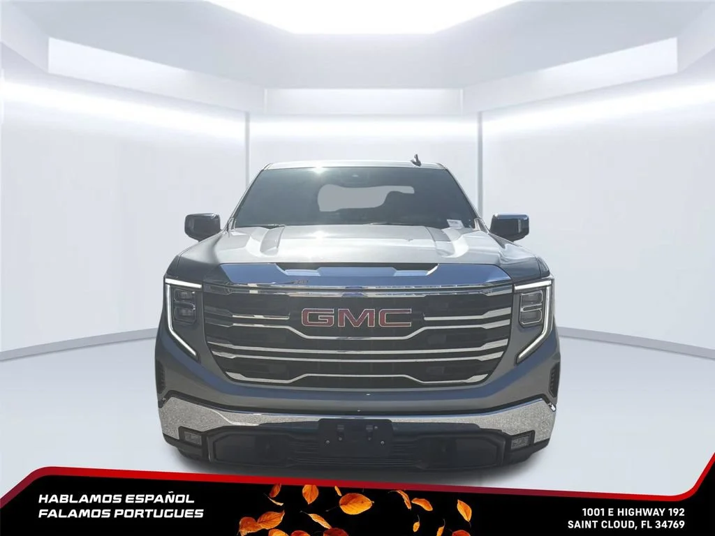 Used 2024 Sterling Metallic GMC SLT image 12