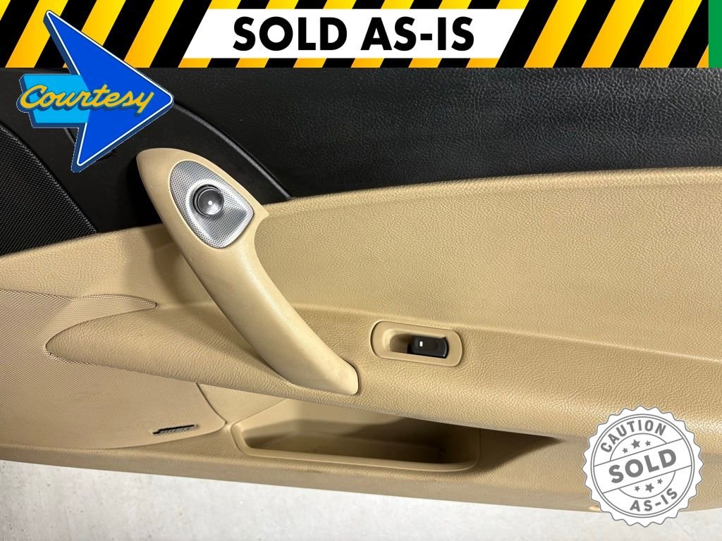 Used 2005 Orange Chevrolet Base image 12