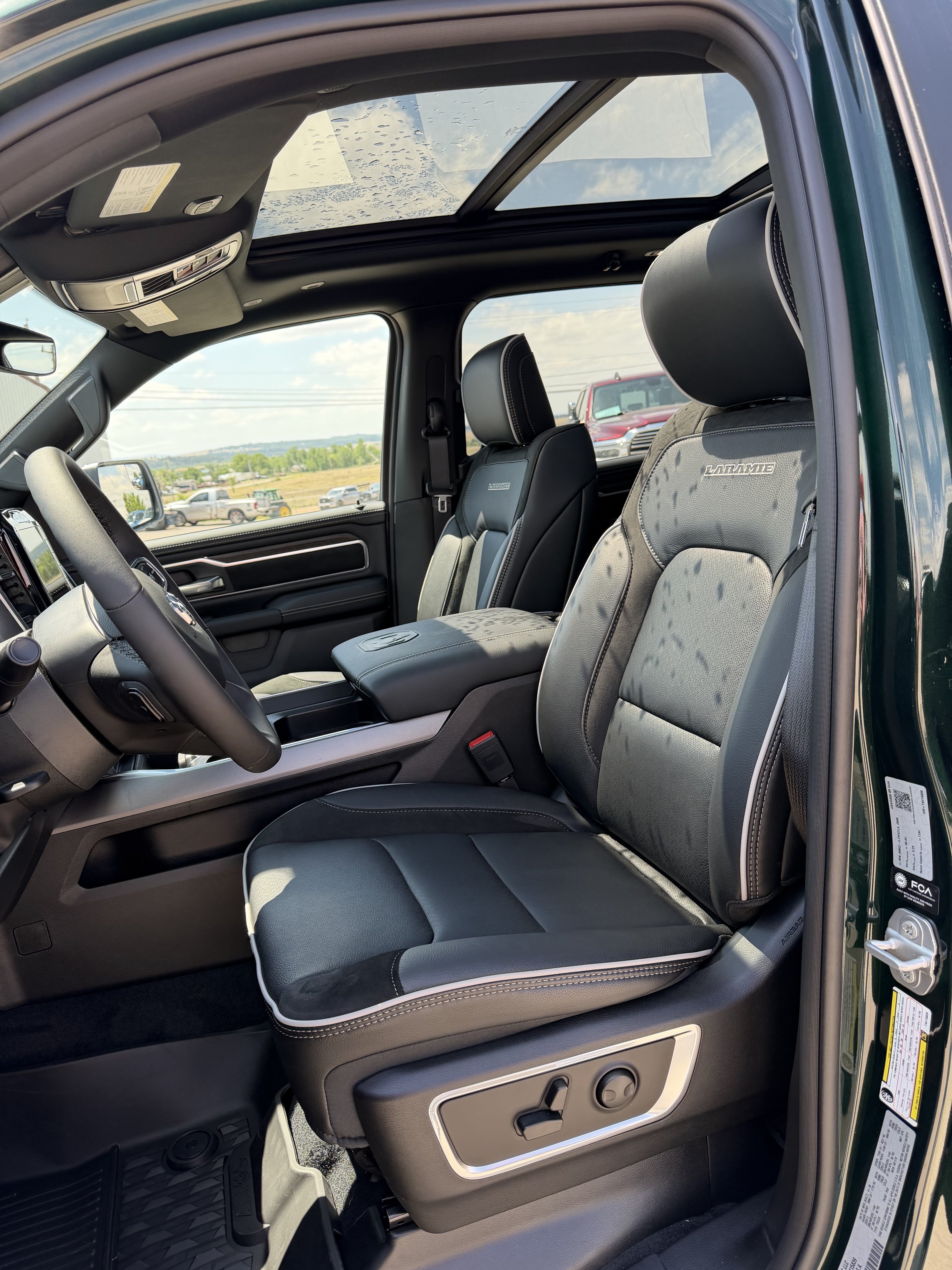 New 2026 Serrano Green Metallic Ram Laramie image 8