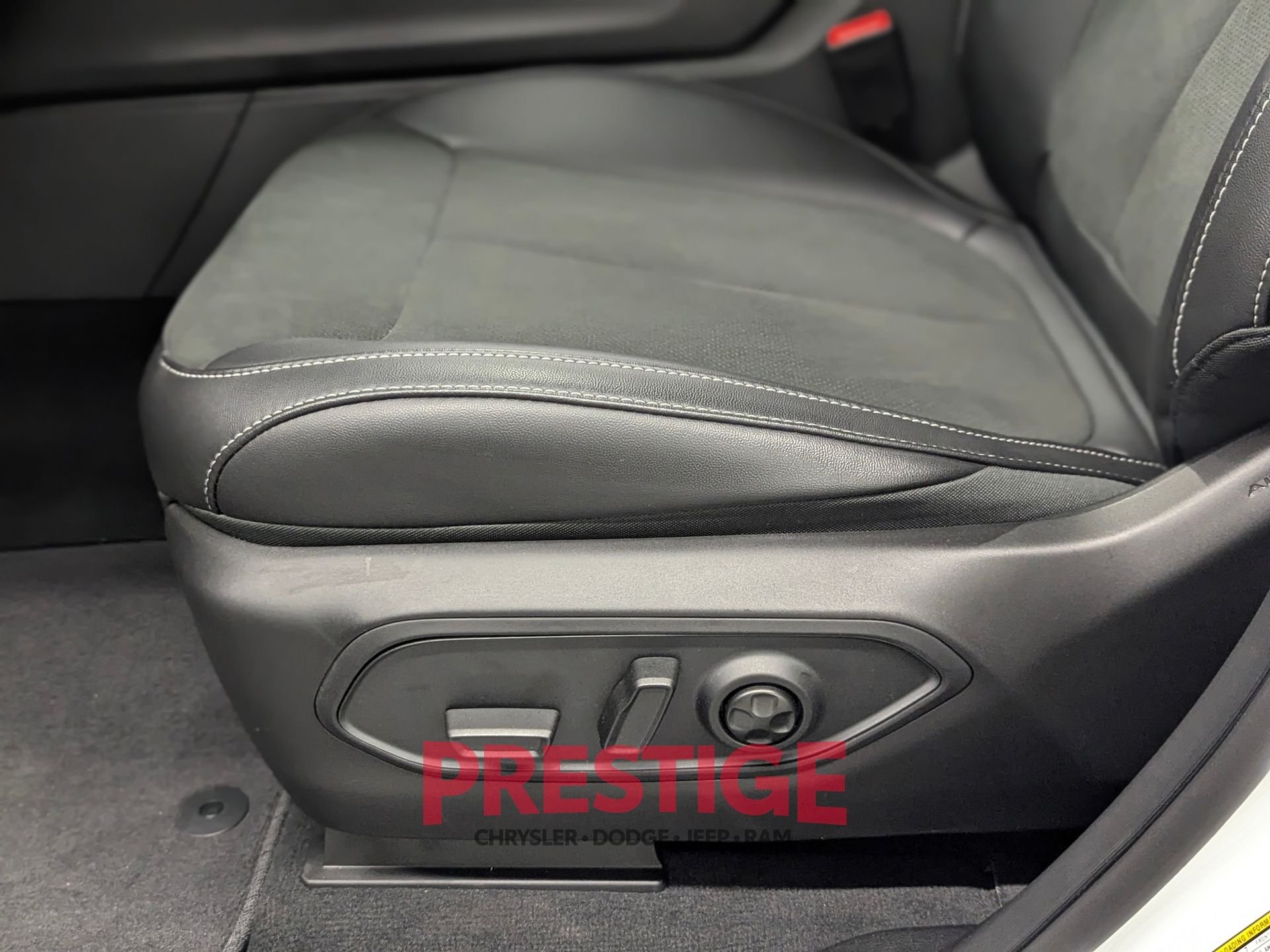 New 2026 Bright White Clearcoat Jeep Altitude image 23