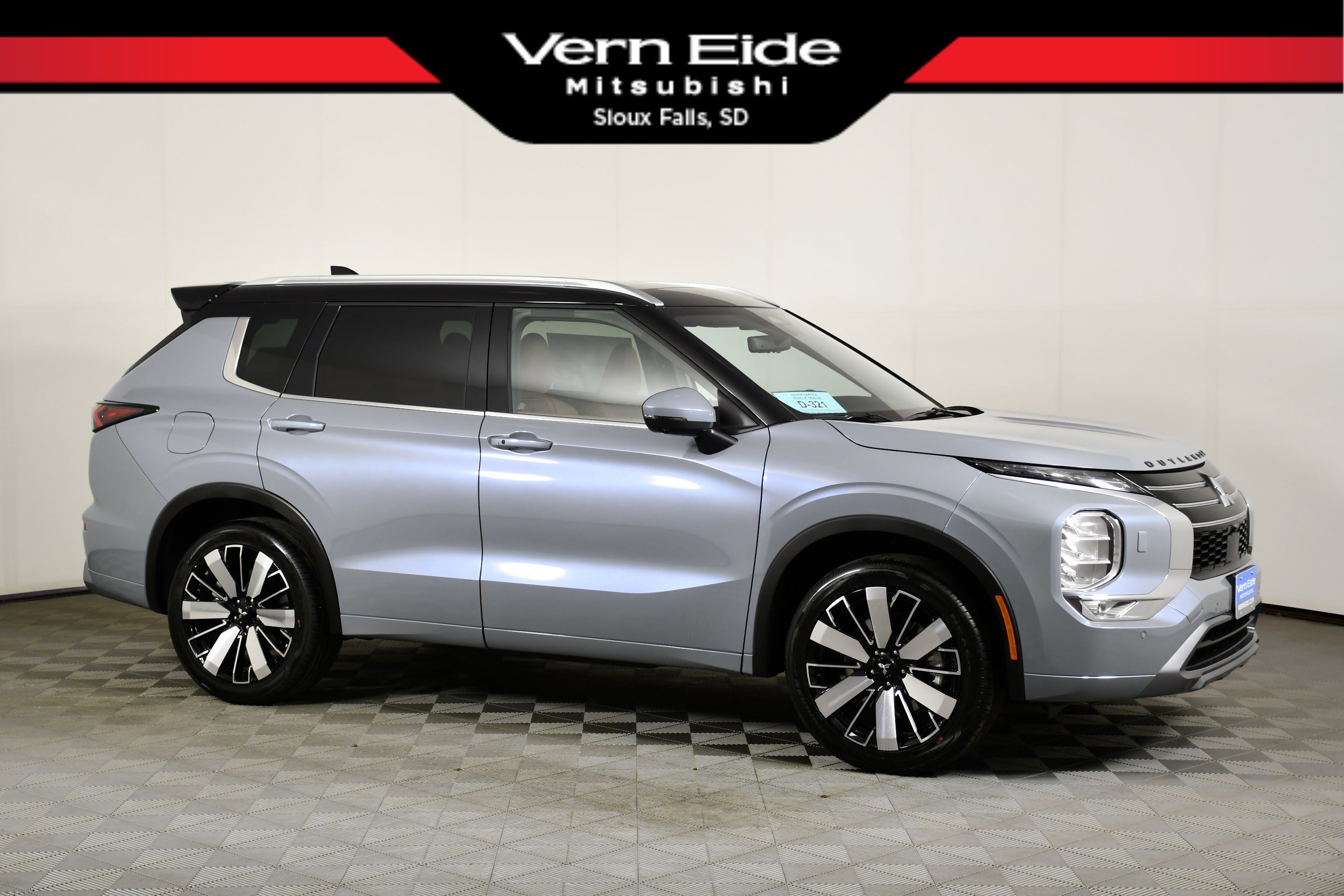 2026 Mitsubishi Outlander SEL S-AWC's photo
