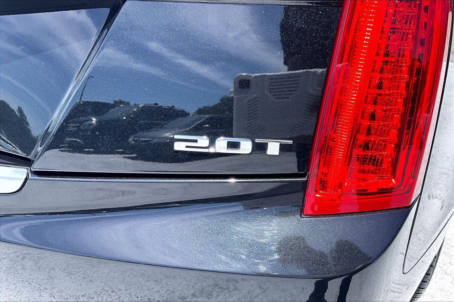 Used 2013 Black Diamond Tricoat Cadillac  image 10