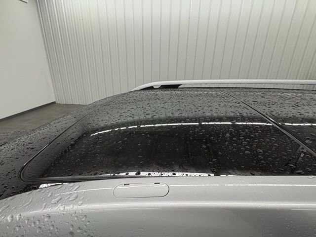 Used 2019 Black Jeep Limited image 31