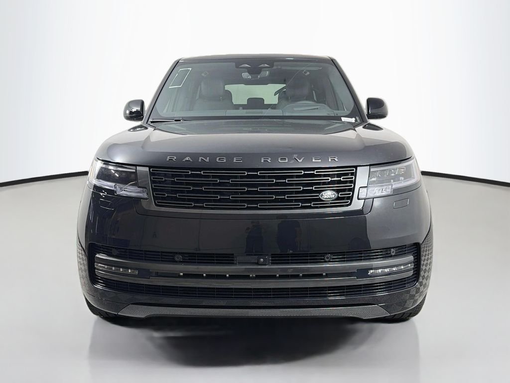 New 2026 Santorini Black Land Rover SE image 2