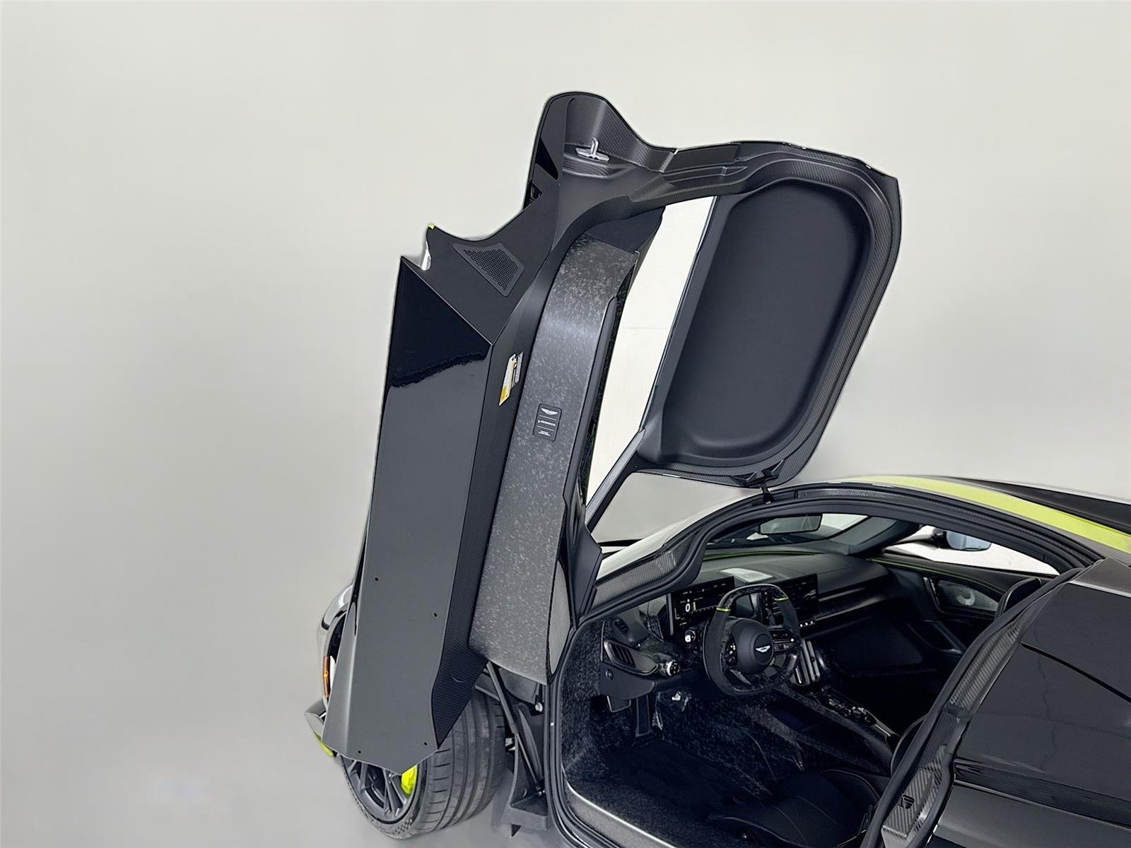 Used 2026 Black Aston Martin  image 17