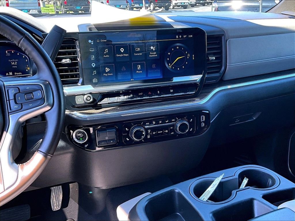 Used 2025 Black Chevrolet LT image 17