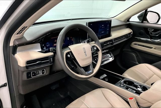 2024 Lincoln Corsair Premiere - Photo 16