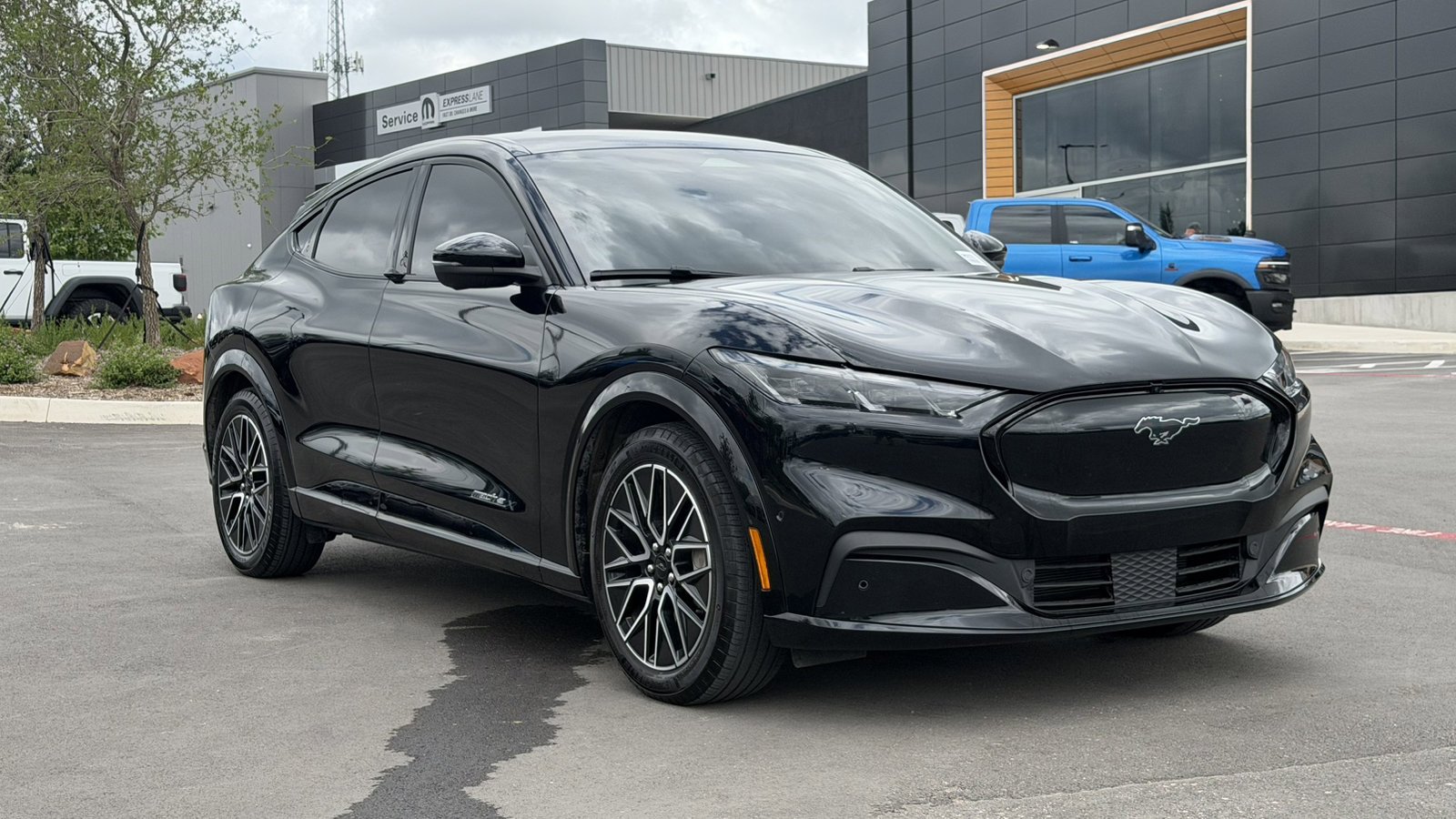 Used 2024 Shadow Black Ford Premium image 3