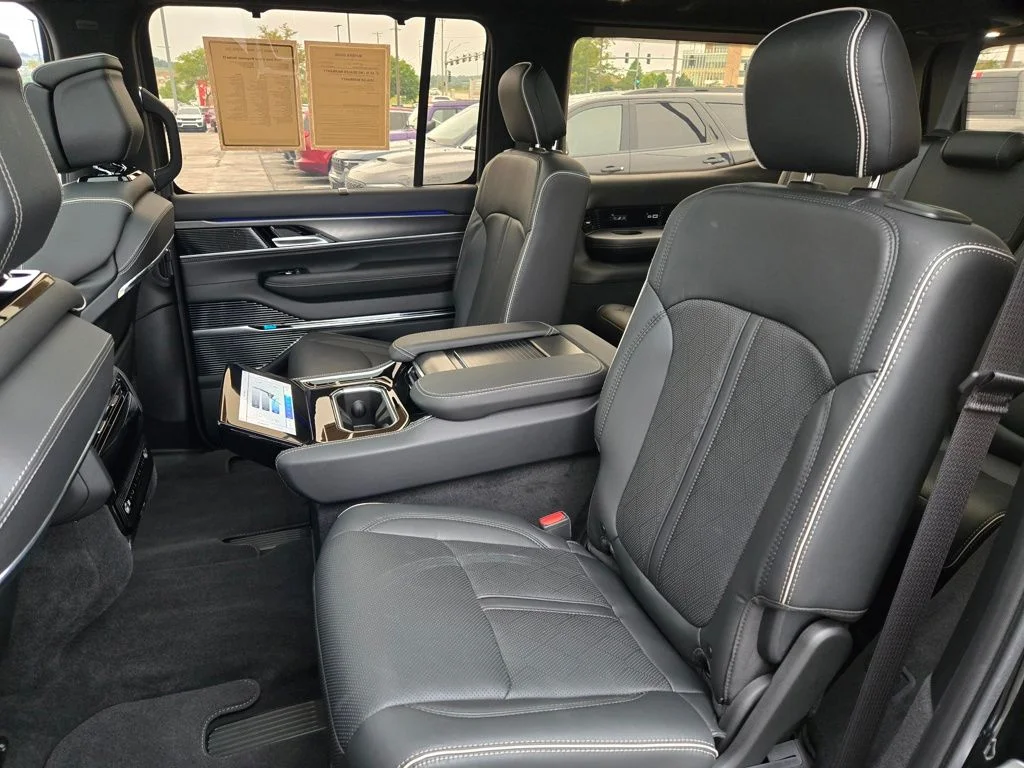 Certified Used 2023 Black Jeep Series II image 32