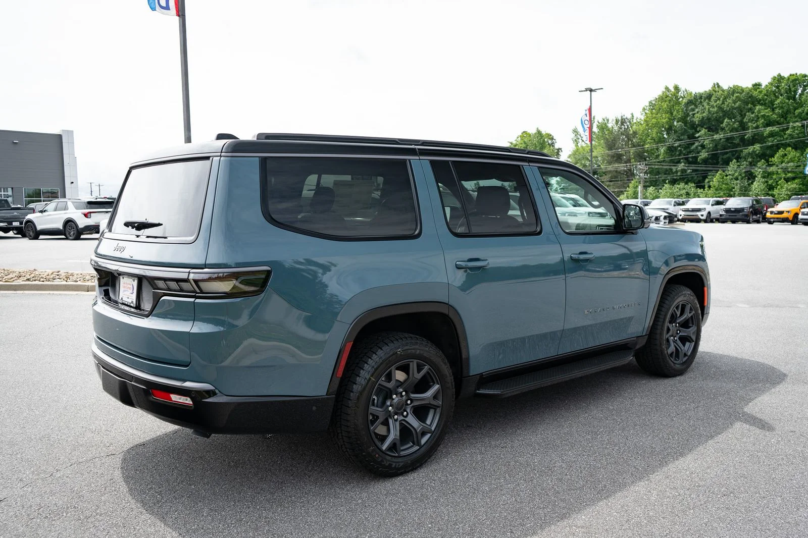 New 2026 Steel Blue Exterior Paint Jeep Upland image 10