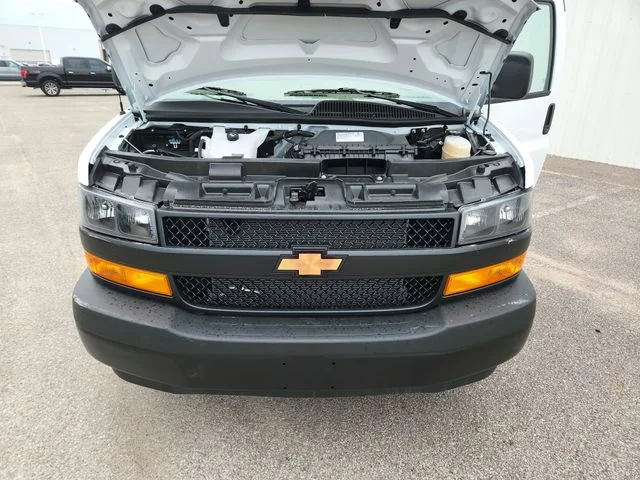 New 2026 White Chevrolet Work Van image 16