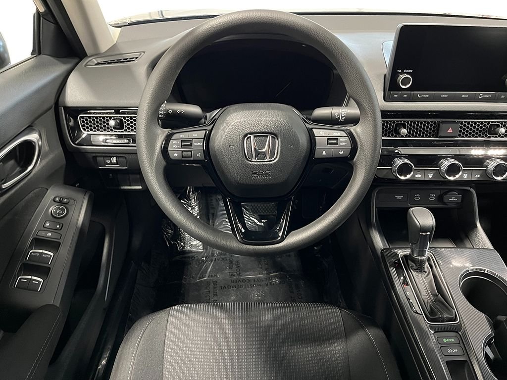 New 2026 Solar Silver Metallic Honda LX image 15
