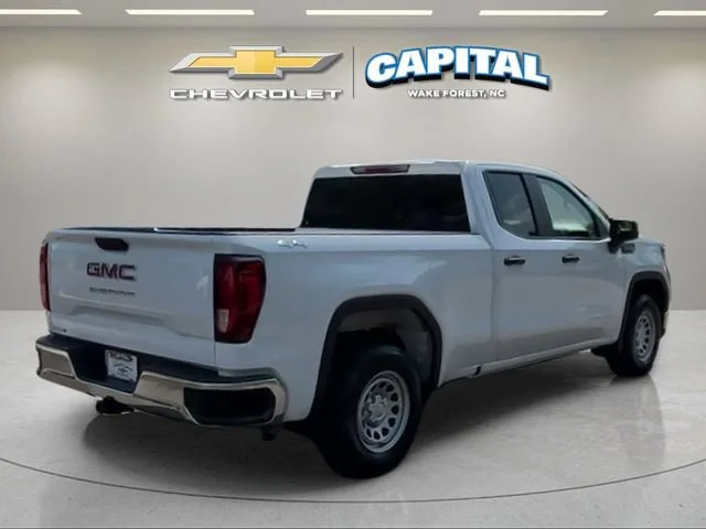 Used 2025 Summit White GMC Pro image 5