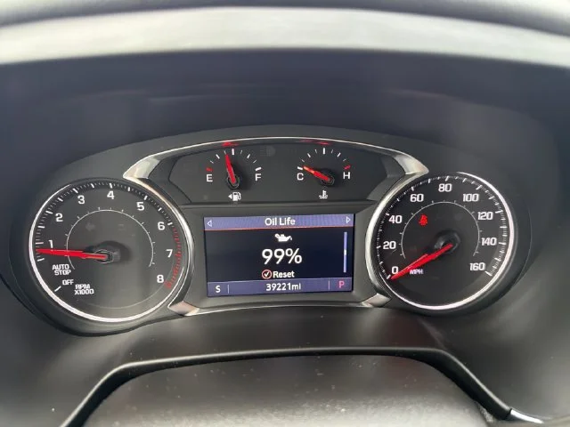 Used 2023 Red Chevrolet LT image 31