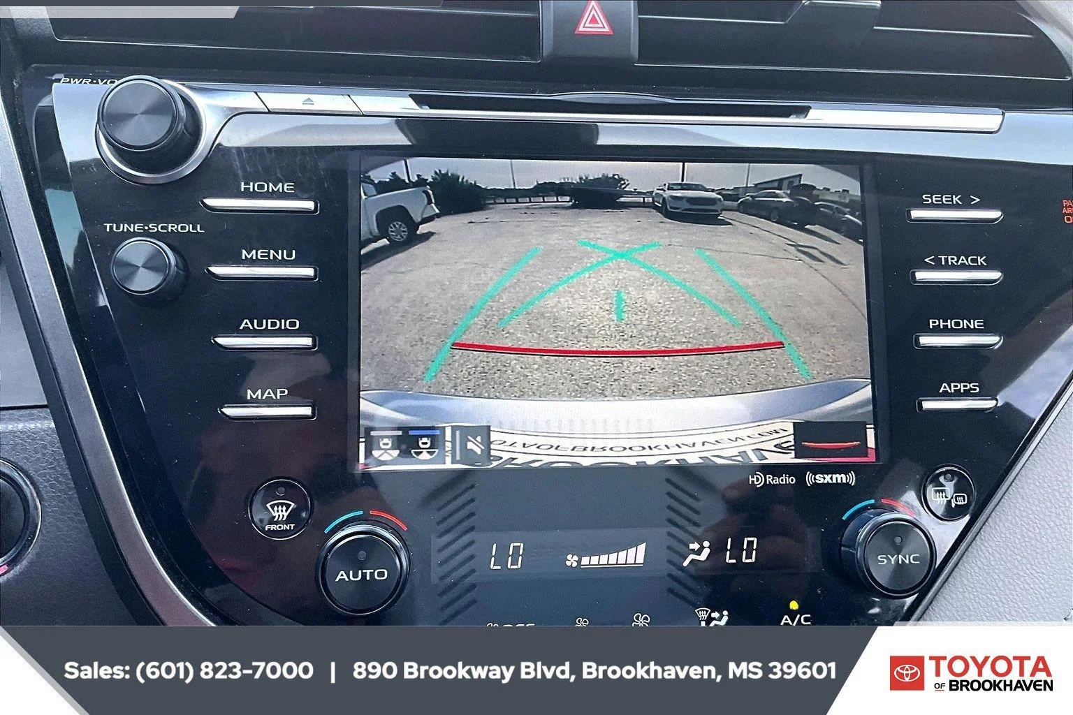 Used 2019 Celestial Silver Metallic Toyota XLE image 15