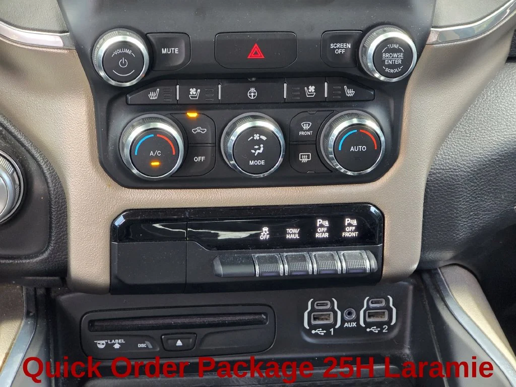 Used 2019 Black Ram Laramie image 19