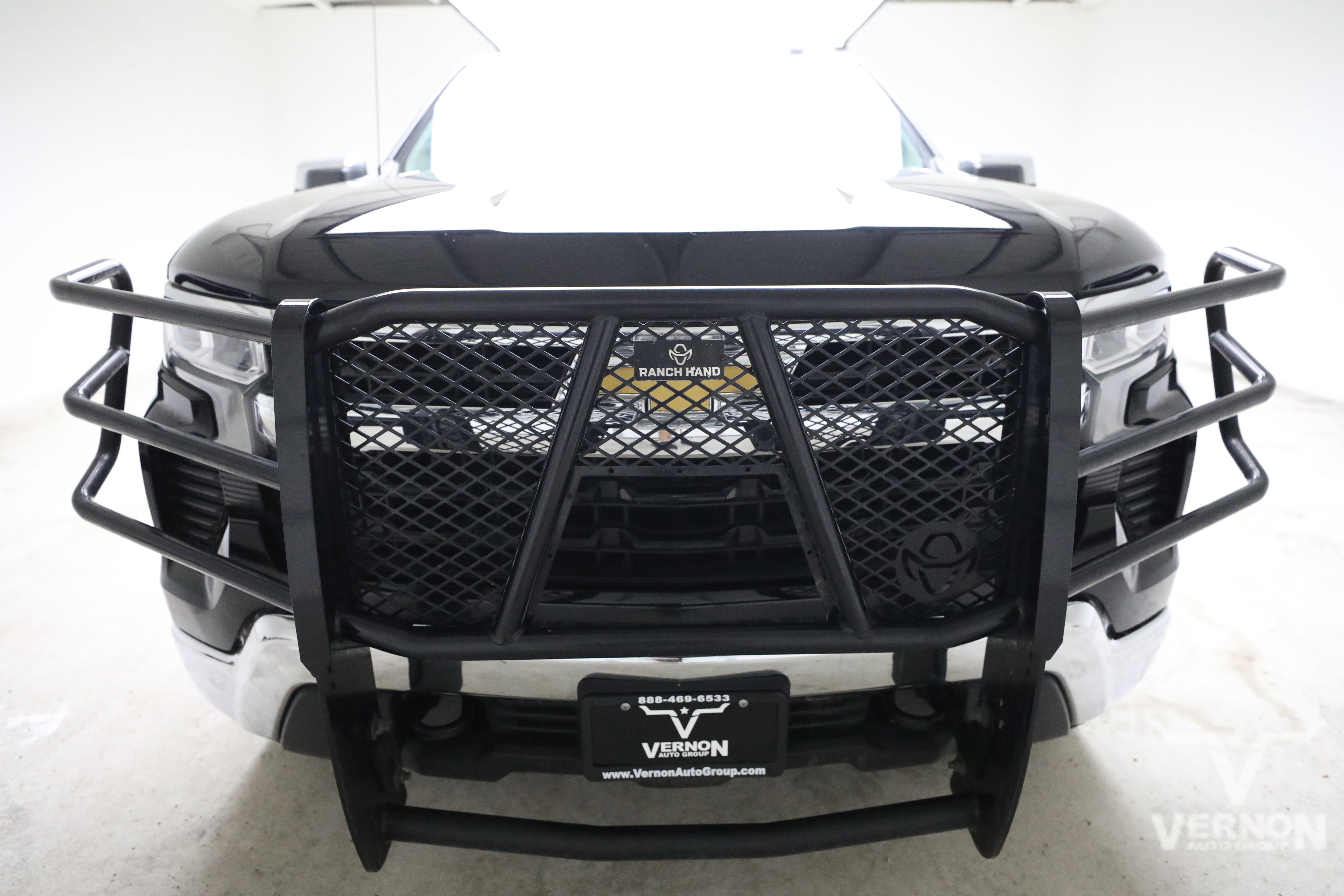 Used 2023 Black Chevrolet Y image 8
