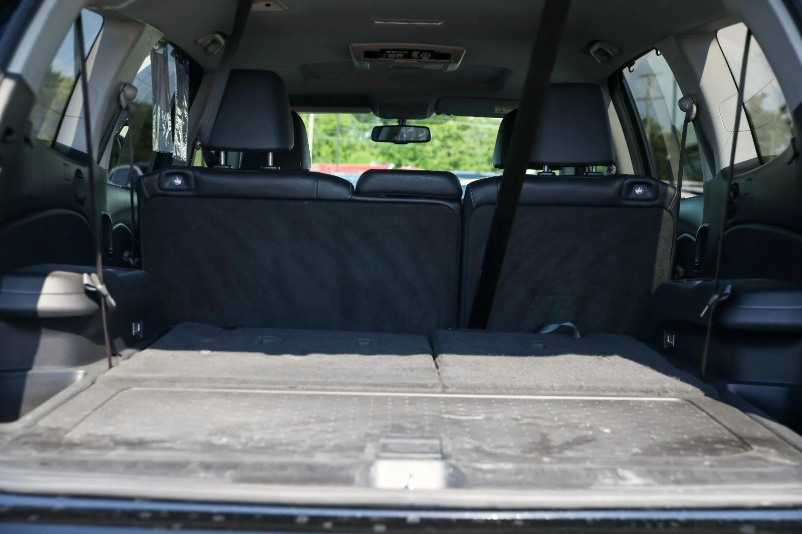 Used 2017 Crystal Black Pearl Honda EX-L image 18