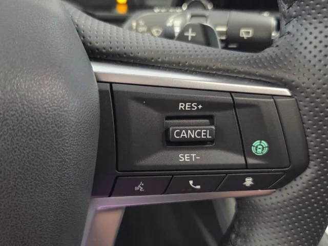 New 2026 Gray Mitsubishi SEL 1.5T 2WD image 14
