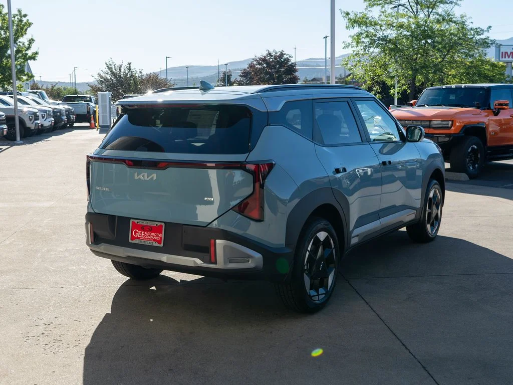 New 2027 Frost Blue Kia EX image 7