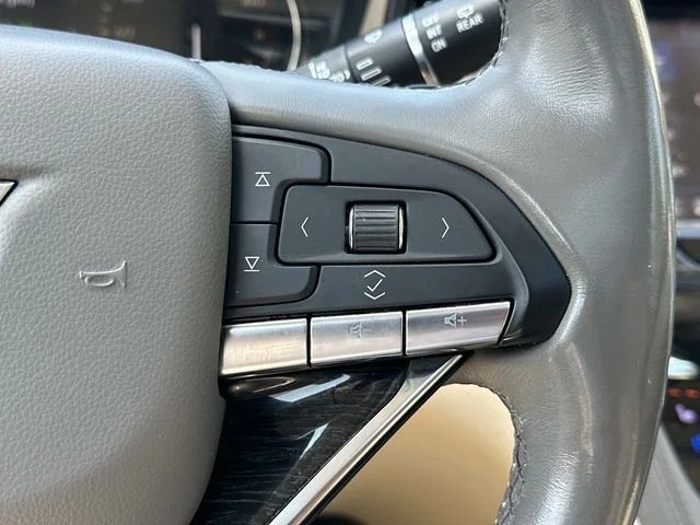 Used 2020 Black Cadillac Premium Luxury image 23