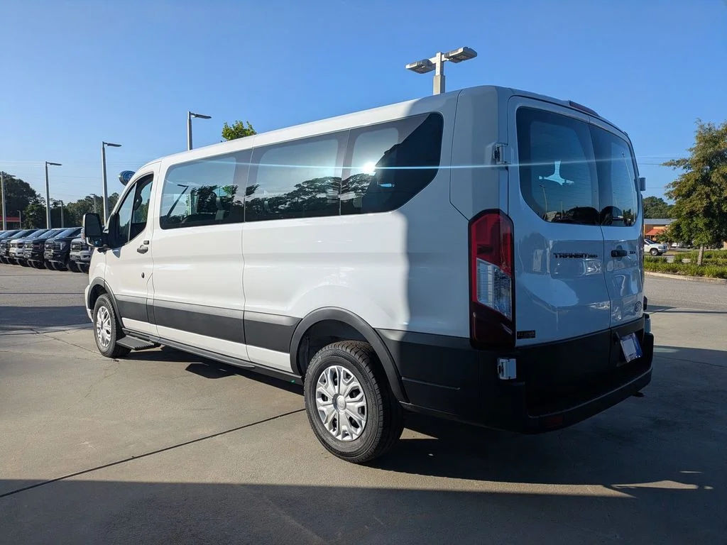 New 2026 Oxford White Ford XLT image 6