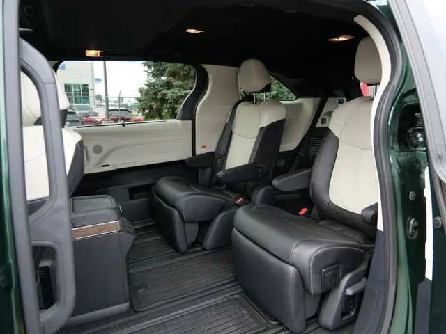 Used 2025 Cypress Toyota Platinum image 11