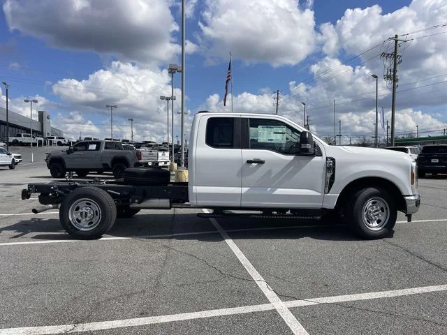 New 2026 White Ford XL image 2