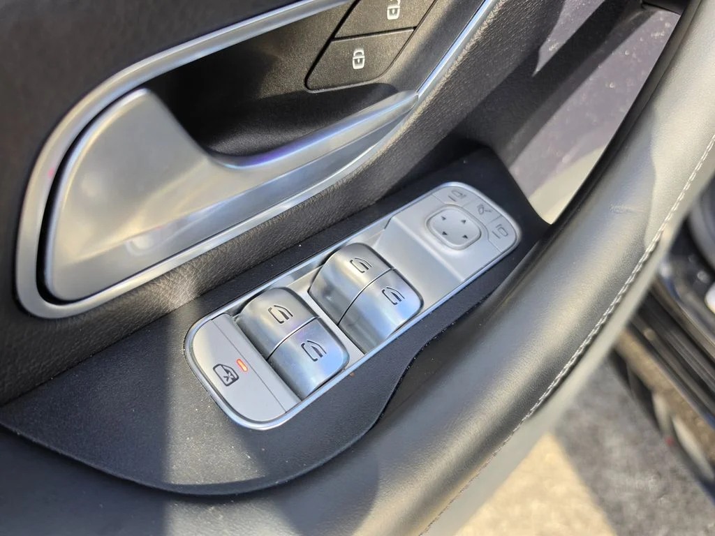 Used 2025 Black Mercedes-Benz GLE 53 AMG® image 15