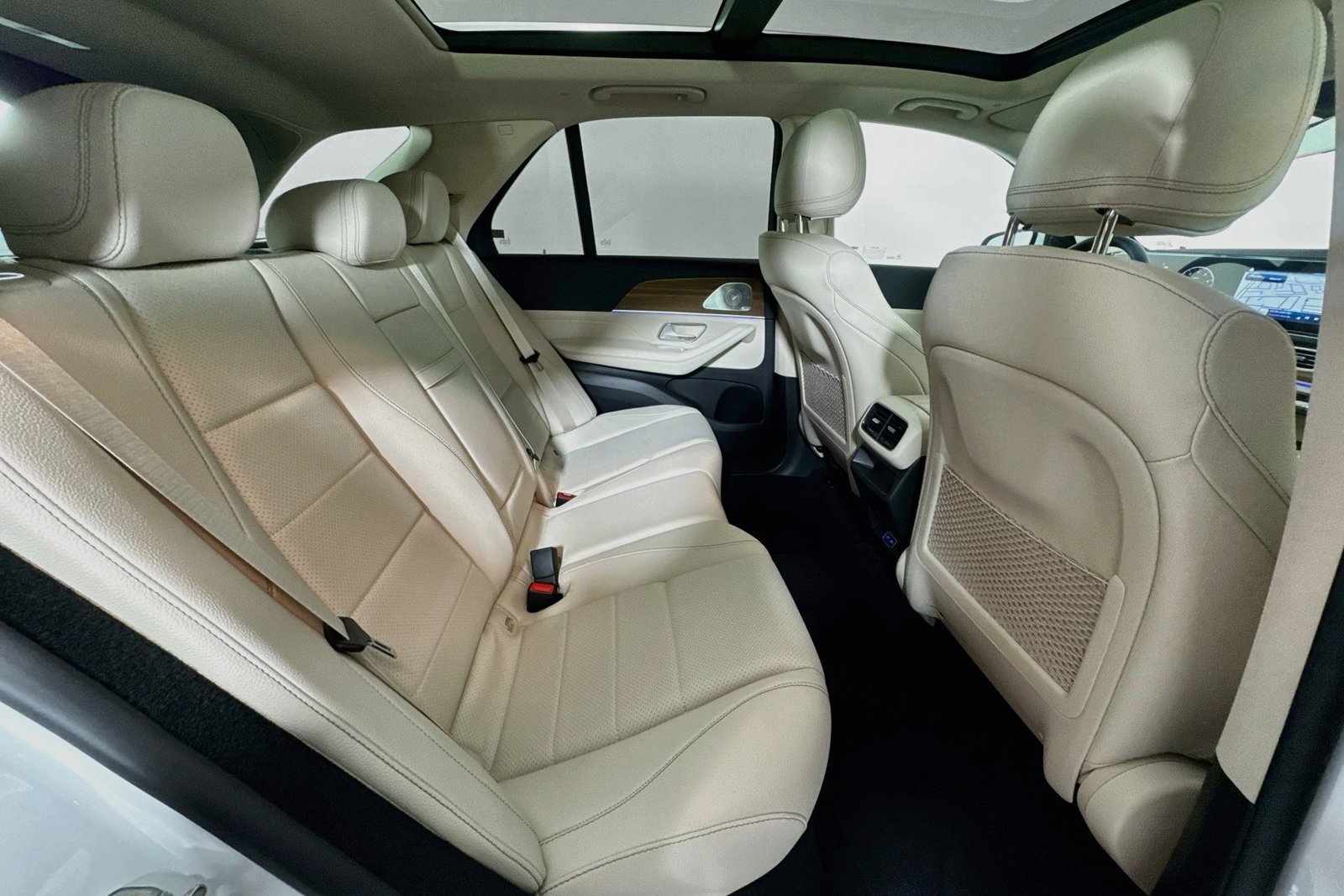 New 2026 Polar White Mercedes-Benz GLE 350 image 25