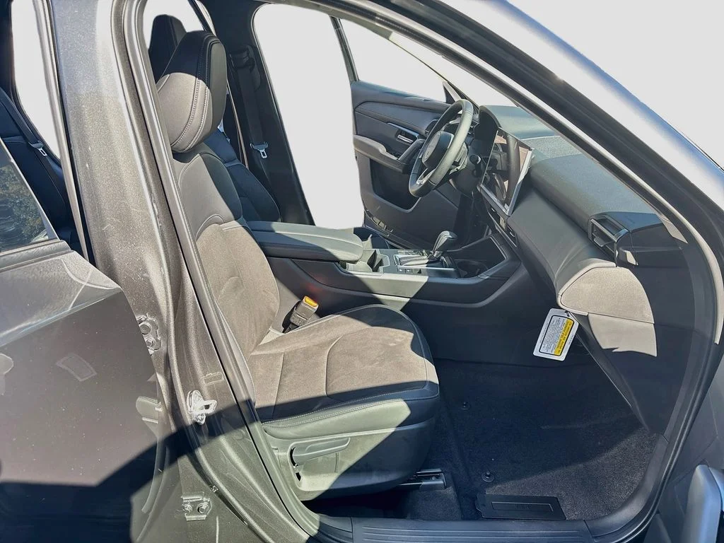 New 2026 Machine Gray Metallic Mazda 2.5 S Preferred AWD image 31