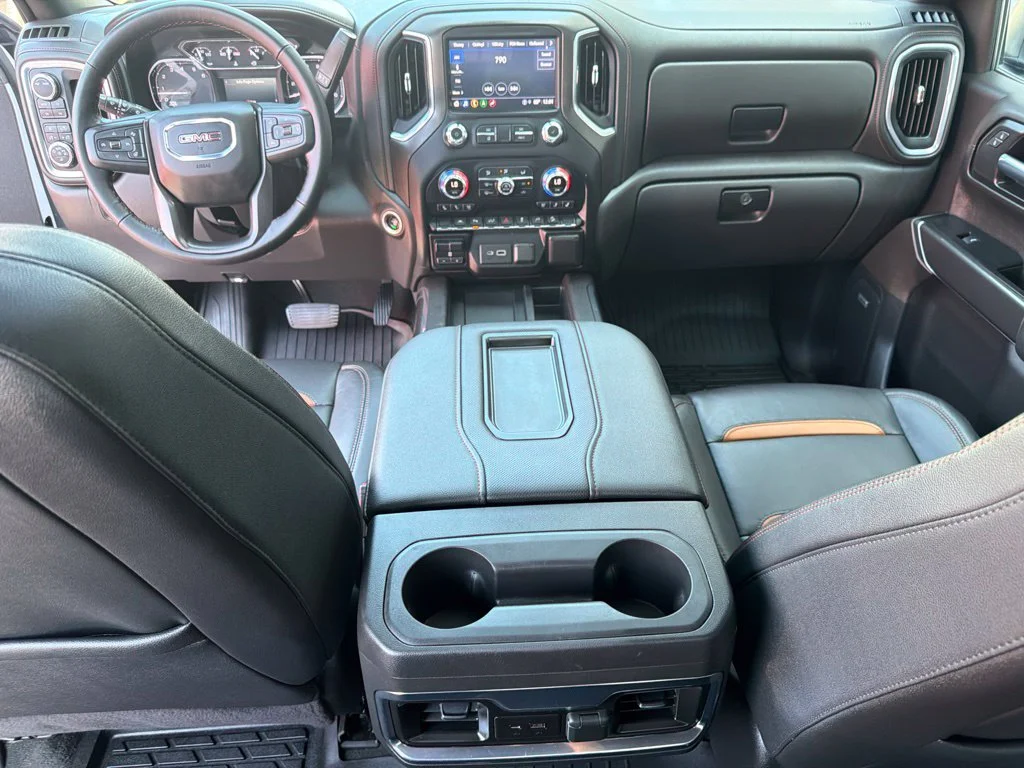 Used 2022 Summit White GMC AT4 image 15