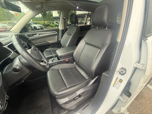 Used 2023 White Volkswagen 3.6L V6 SEL R-Line image 22