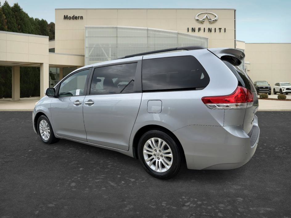 Used 2013 Silver Sky Metallic Toyota XLE image 6