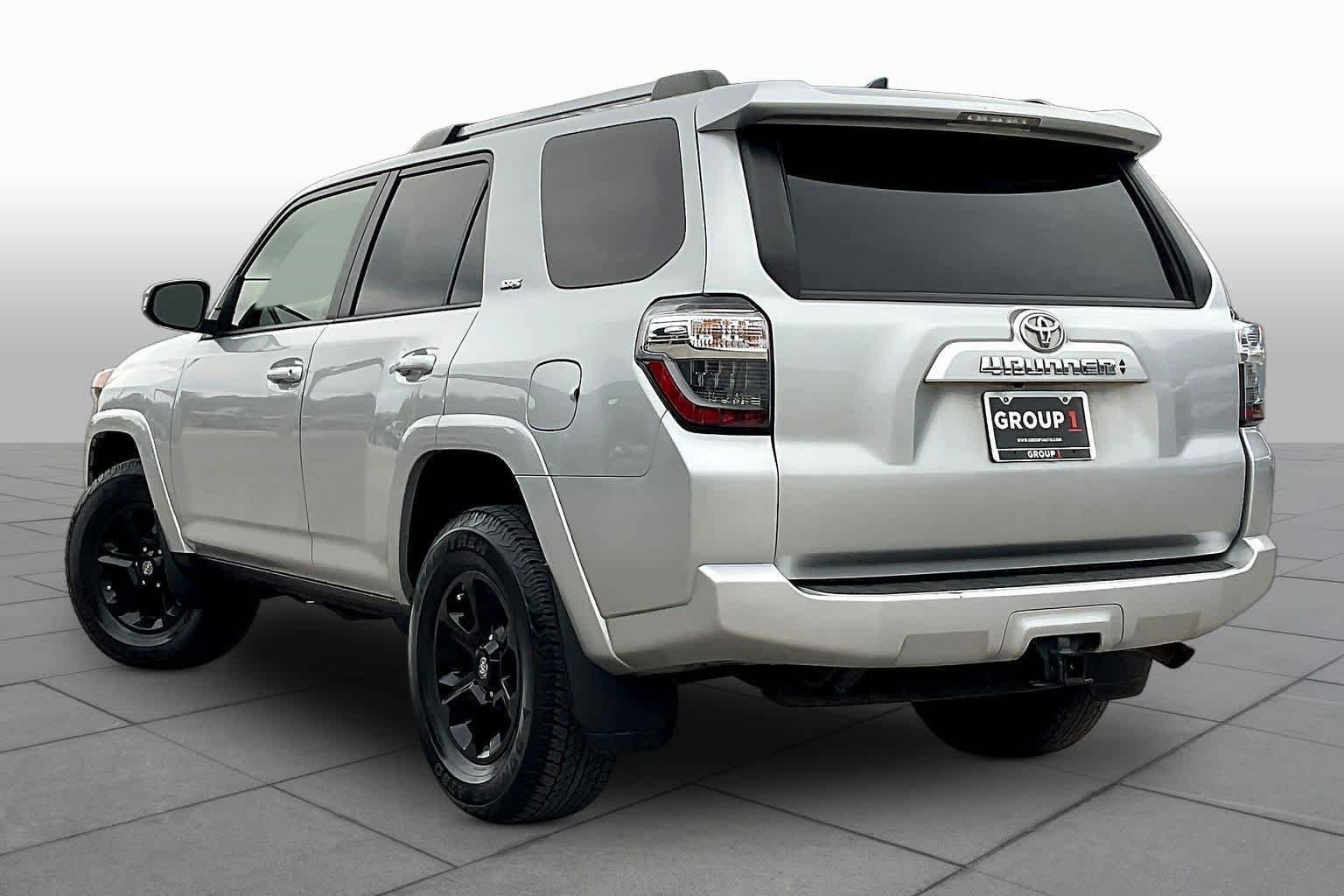 Used 2023 Classic Silver Metallic Toyota SR5 image 12