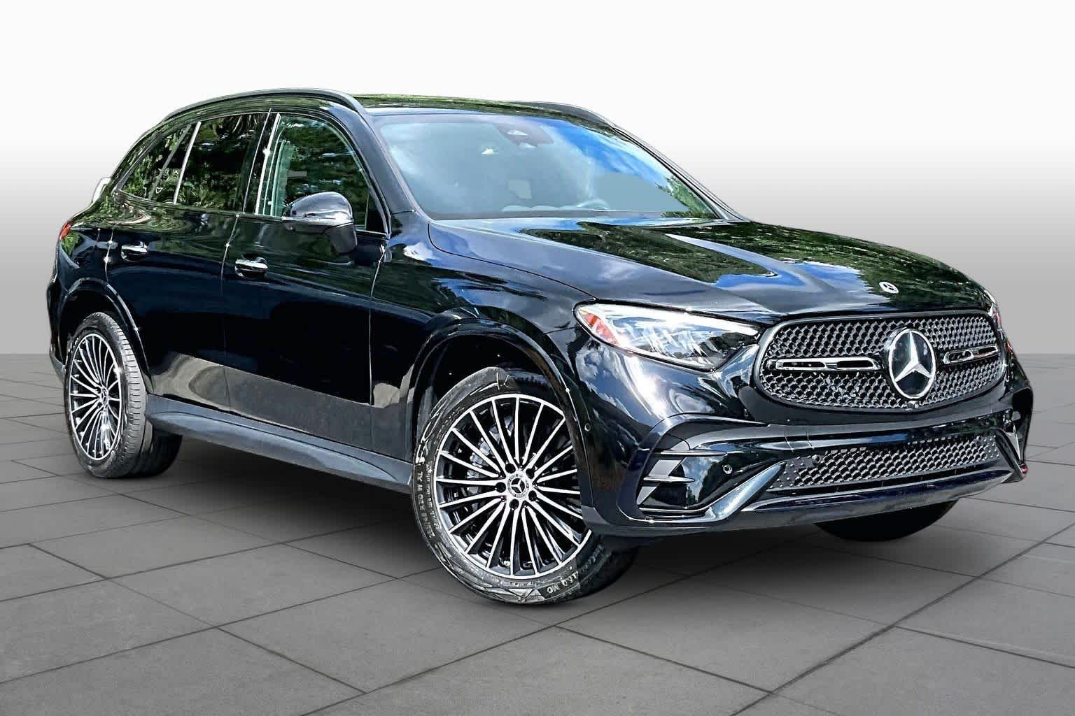 Certified Used 2024 BLACK Mercedes-Benz GLC 300 image 3