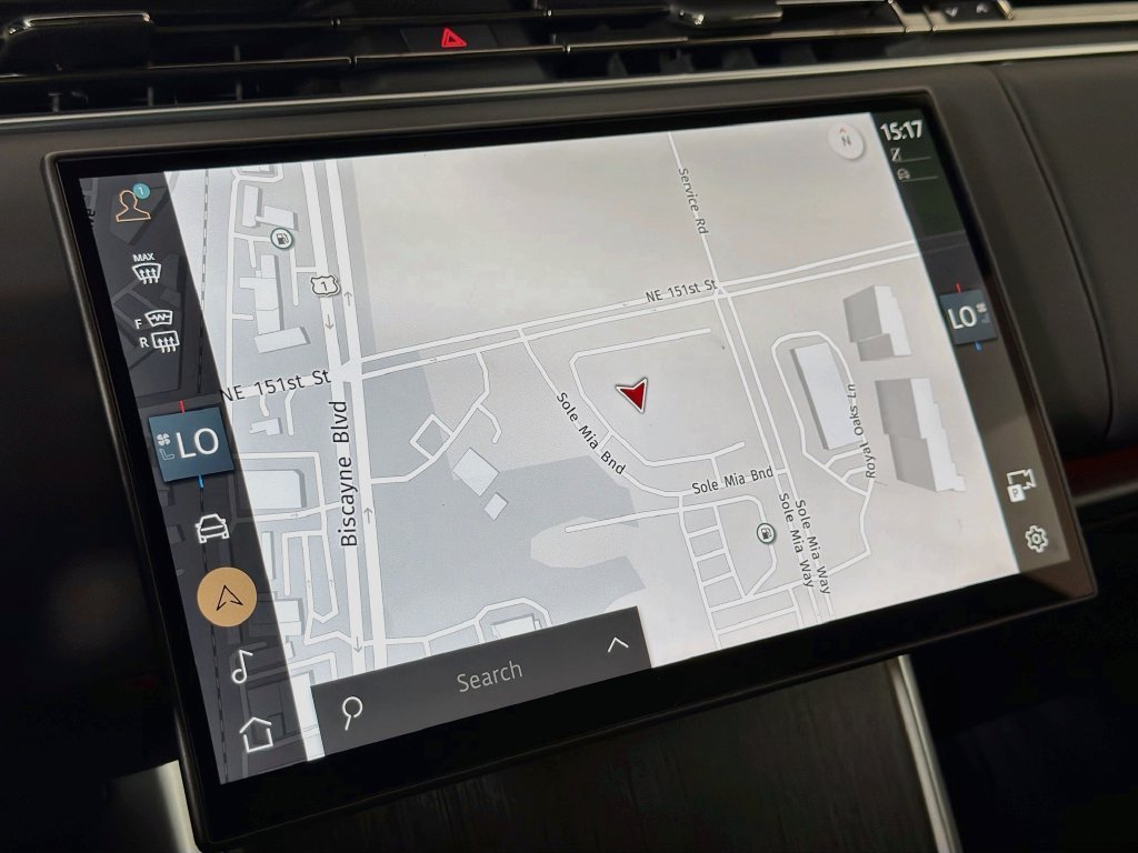 New 2027 Santorini Black Land Rover SE image 13