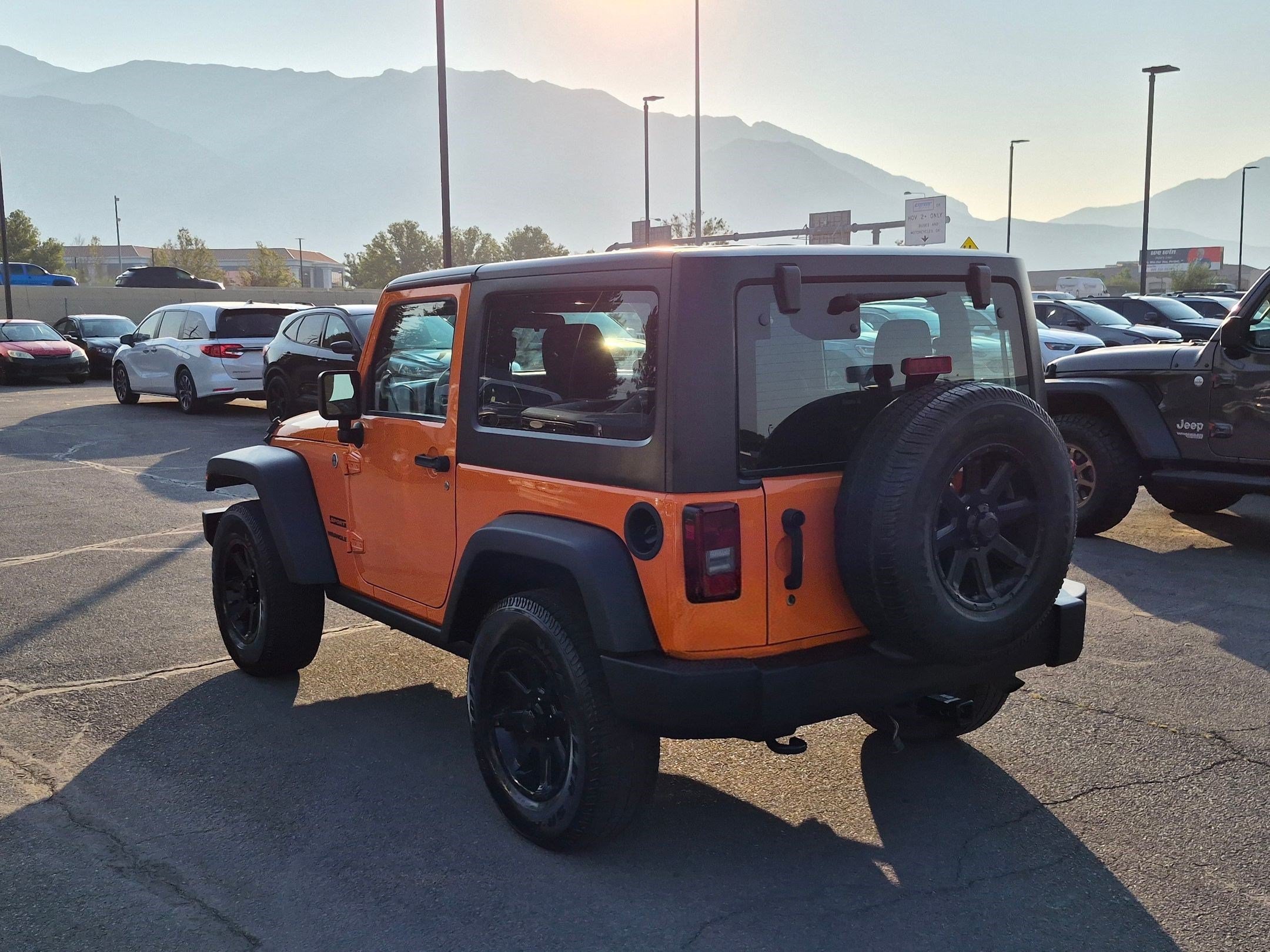 Used 2013 Crush Clearcoat Jeep Sport image 5