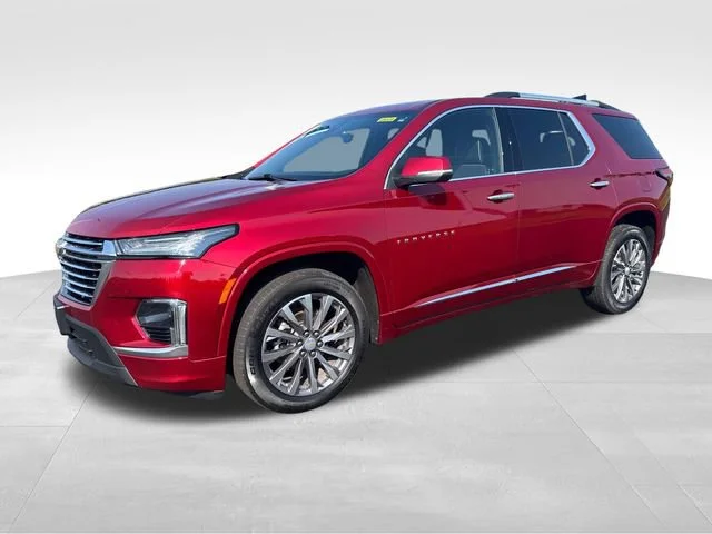Used 2023 RADIANT RED TINTCOAT Chevrolet Premier image 1