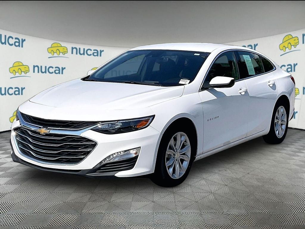Used 2024 Summit White Chevrolet LT image 3