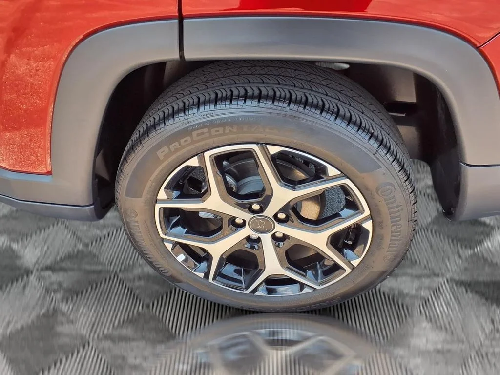 Certified Used 2025 Red Jeep Limited image 21